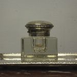 868 1708 INK STAND